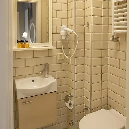 Utarit イスタンブール